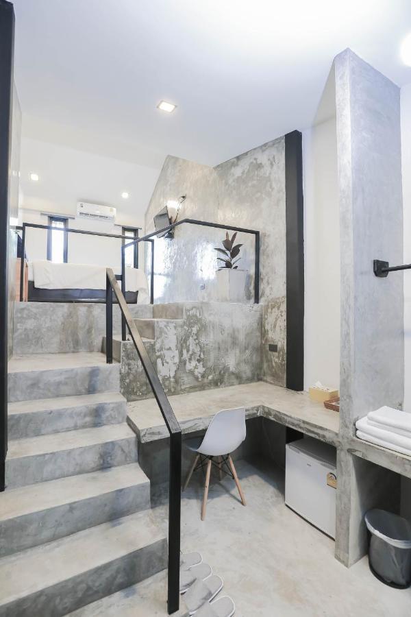 In My Place Cafotel Khlong Thom 외부 사진