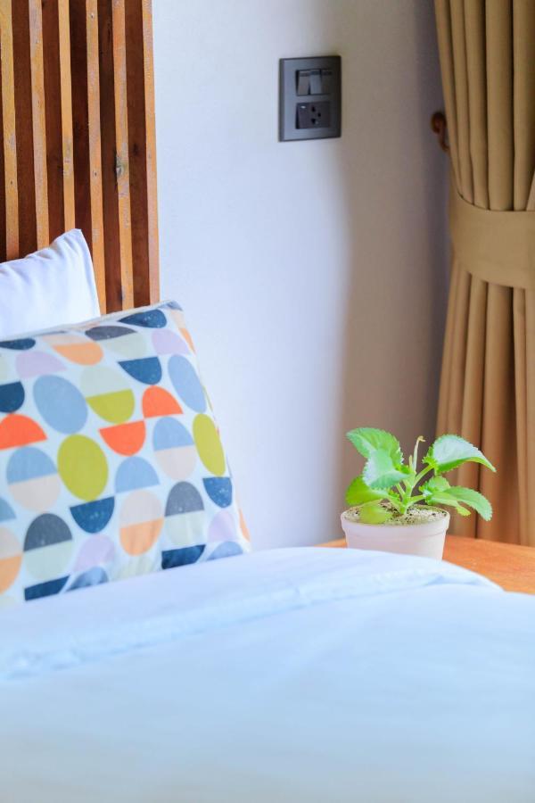 In My Place Cafotel Khlong Thom 외부 사진